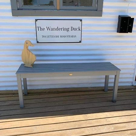 The Wandering Duck - Heritage Tiny House 스트라한 외부 사진